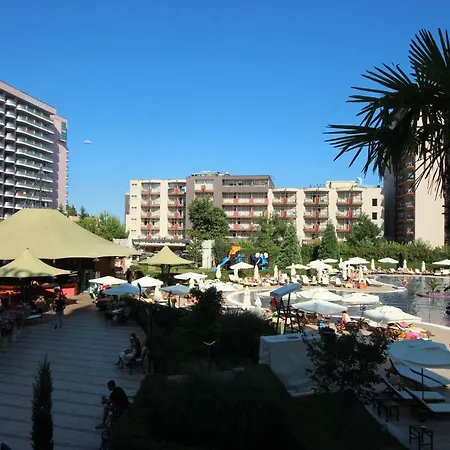 Menada In Royal Lejlighed Sunny Beach