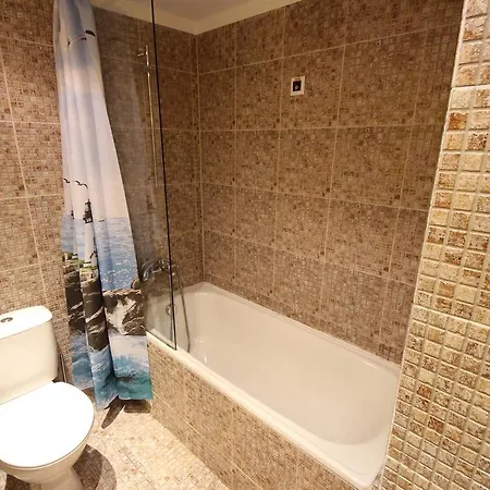 Menada In Royal Apartment Slantschew brjag