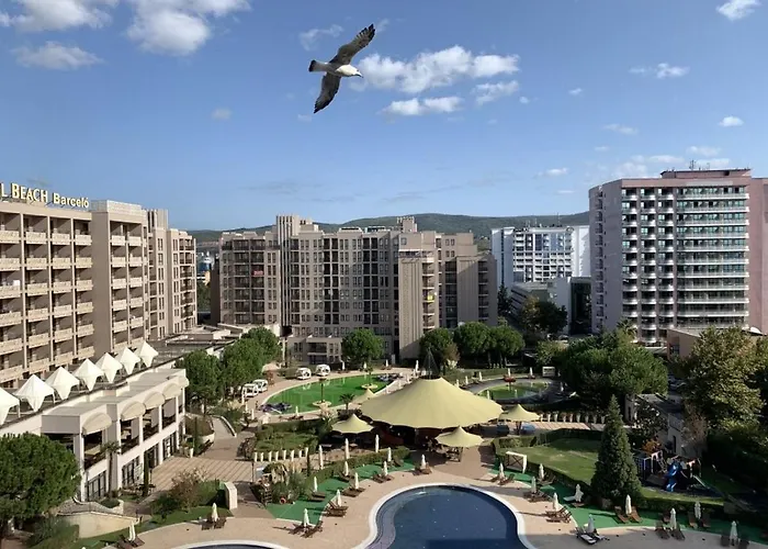 Menada In Royal Apartment Slantschew brjag