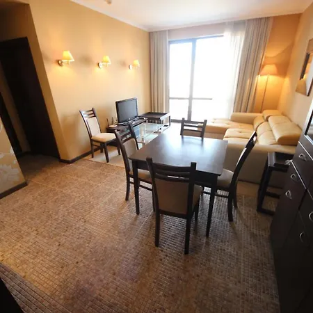Menada In Royal Apartment *