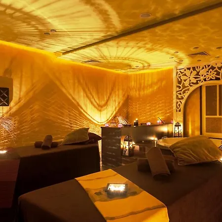 Menada In Royal Sunny Beach