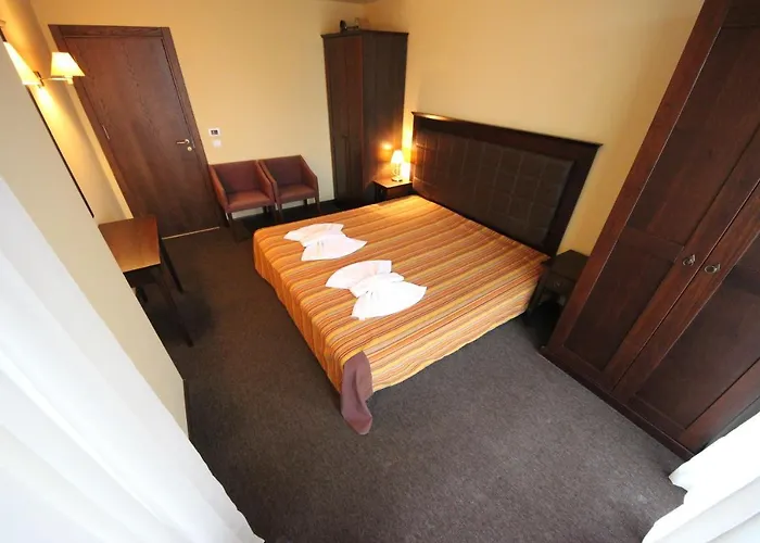 Menada In Royal Appartement Slantchev Briag