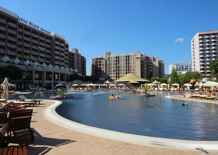 Menada In Royal Apartament