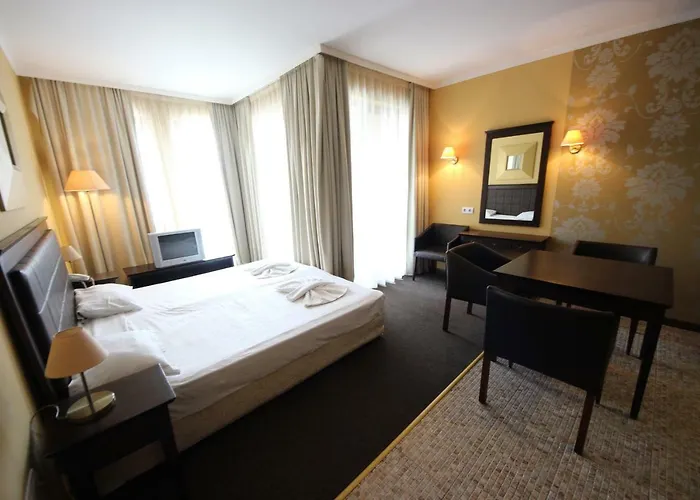 Menada In Royal Appartement Slantchev Briag