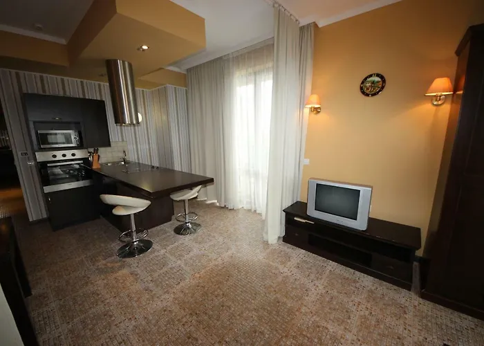 Menada In Royal Appartement *